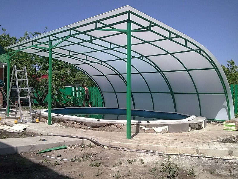 Навес из сотового поликарбоната пример 2