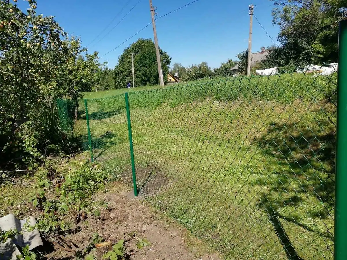 Забор из сетки рабицы с проволокой 30 метров