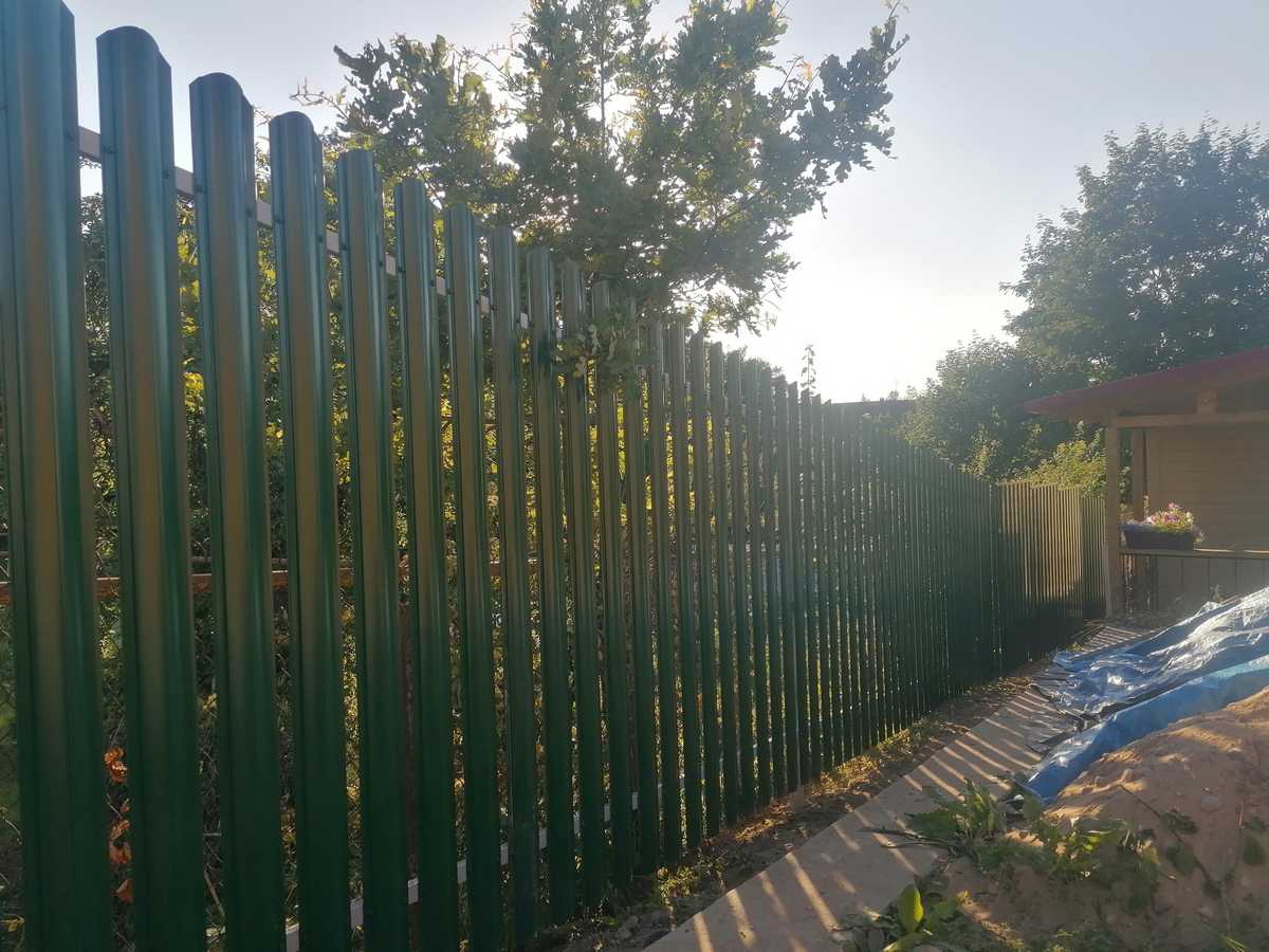 Штакетник для участка 50 метров