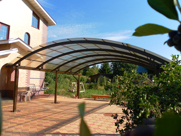 Навес для дома пример 1