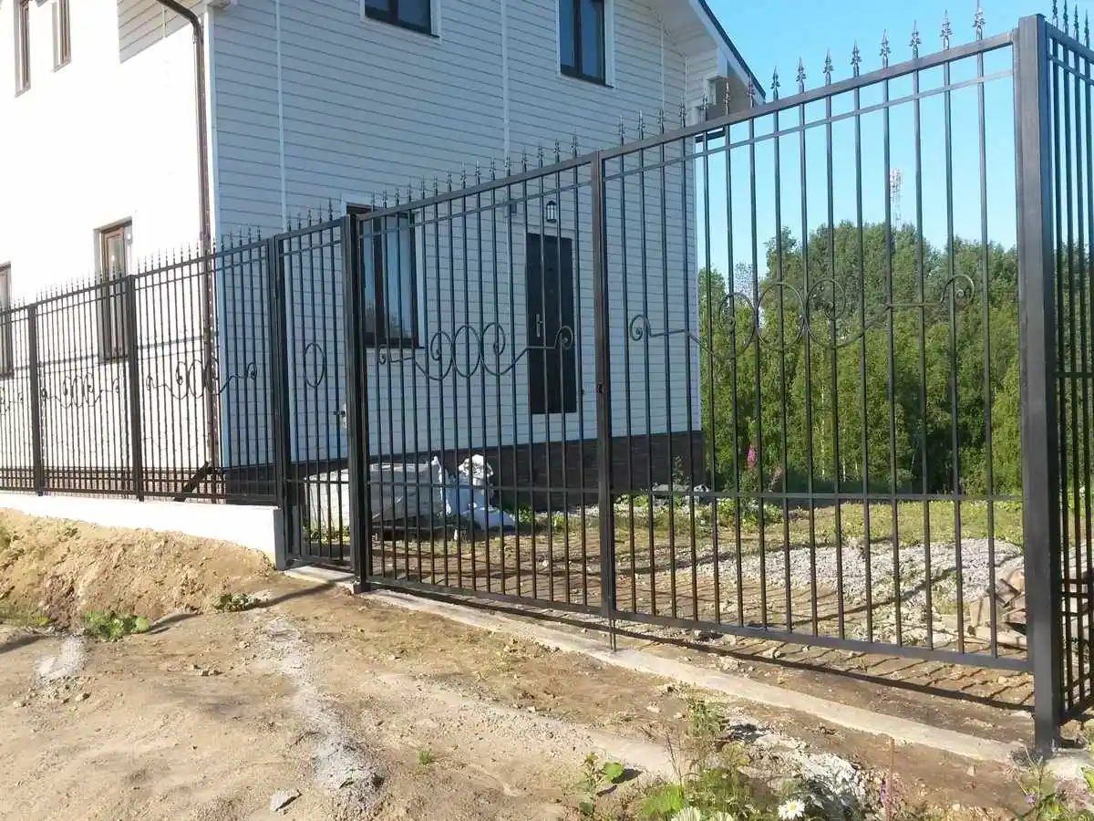 Забор сварной секционный 85 метров