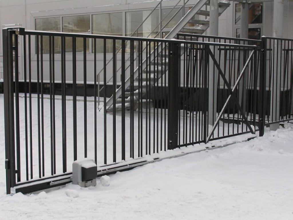 Сварные автоматические откатные ворота